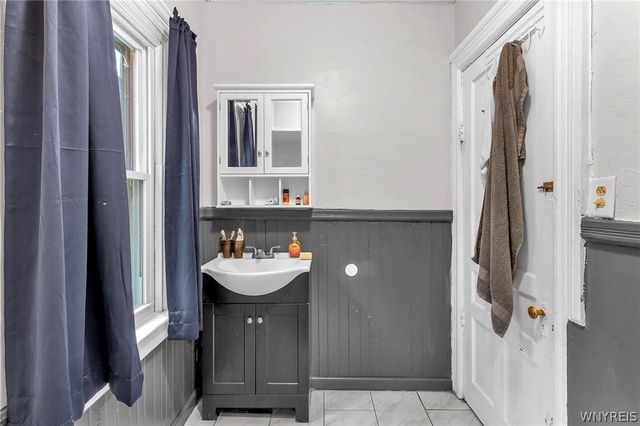 288 Abbott Road, Buffalo, NY 14220