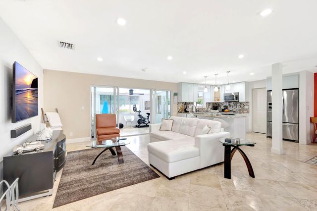 1131 Surf Road, Singer Island, FL 33404