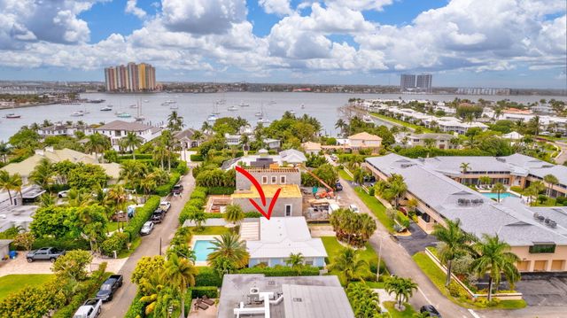 1131 Surf Road, Singer Island, FL 33404