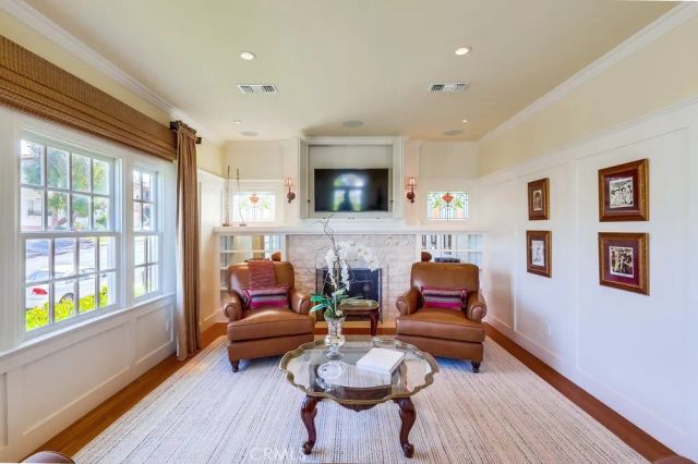 1239 S Patton Avenue, San Pedro, CA 90731