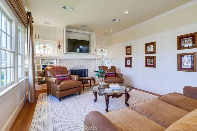 1239 S Patton Avenue, San Pedro, CA 90731