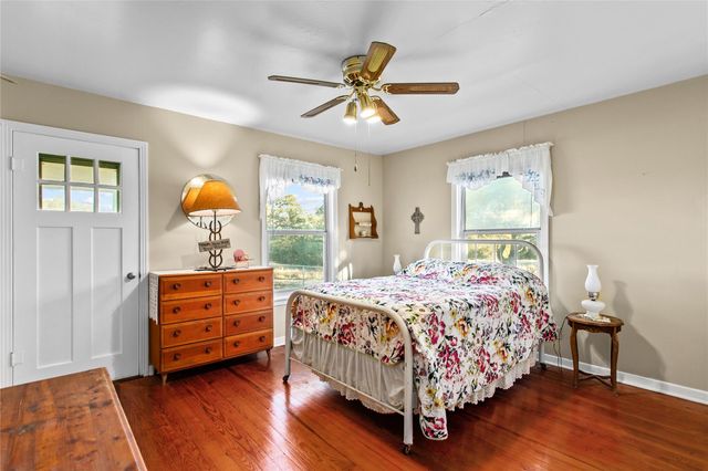 3026 Pursley RD, Dripping Springs, TX 78620