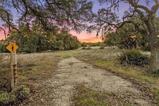 3026 Pursley RD, Dripping Springs, TX 78620