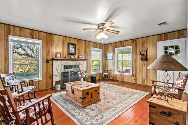 3026 Pursley RD, Dripping Springs, TX 78620