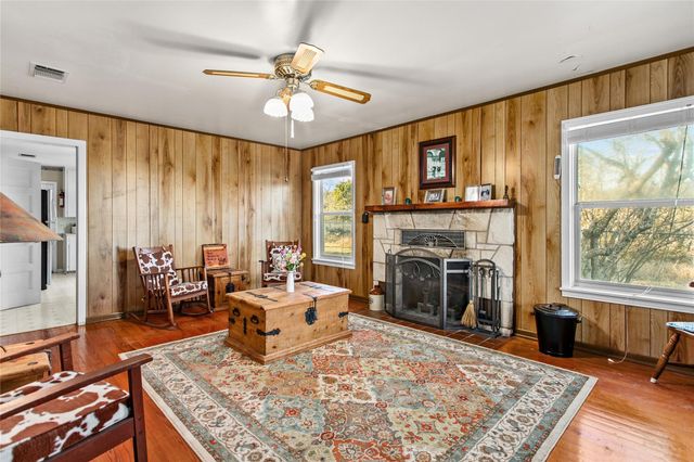 3026 Pursley RD, Dripping Springs, TX 78620