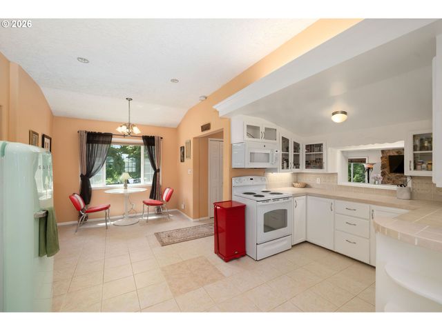 3706 FALK Rd, Vancouver, WA 98661