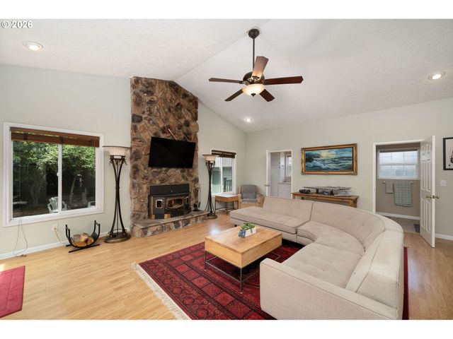 3706 FALK Rd, Vancouver, WA 98661