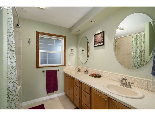 3706 FALK Rd, Vancouver, WA 98661