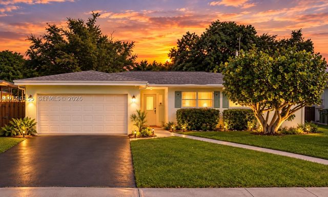 949 NW 9th St, Homestead, FL 33030
