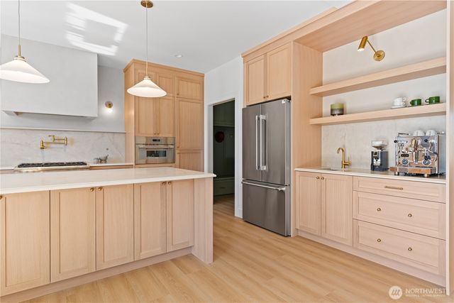 2151 Bayview Avenue, Blaine, WA 98230