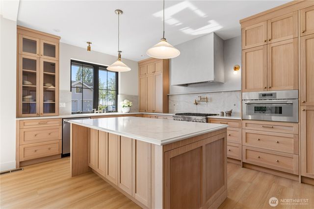 2151 Bayview Avenue, Blaine, WA 98230