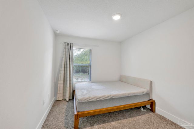 8478 Bluejack Dr, Pensacola, FL 32514