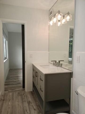 15 S Palmway 11, Lake Worth Beach, FL 33460