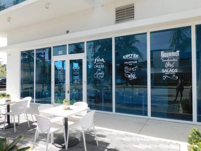 15 S Palmway 11, Lake Worth Beach, FL 33460