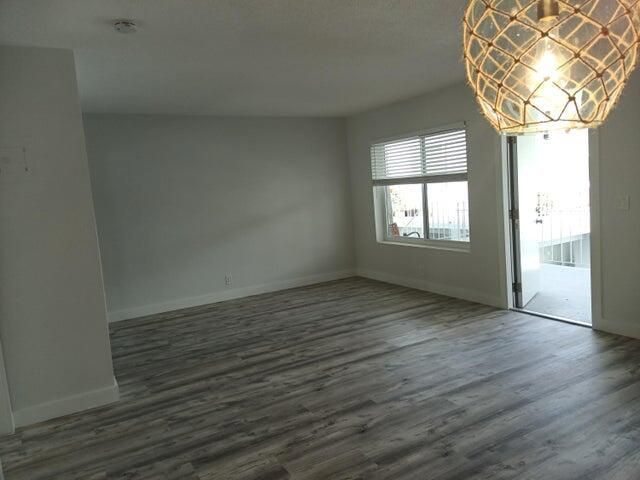 15 S Palmway 11, Lake Worth Beach, FL 33460