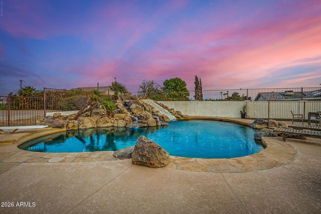 6313 N 181ST Avenue, Waddell, AZ 85355