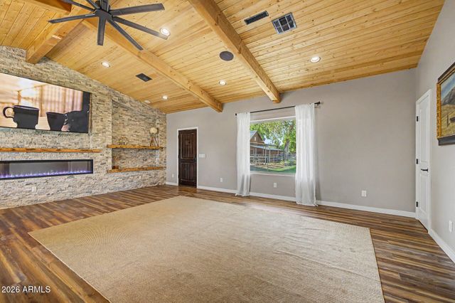6313 N 181ST Avenue, Waddell, AZ 85355