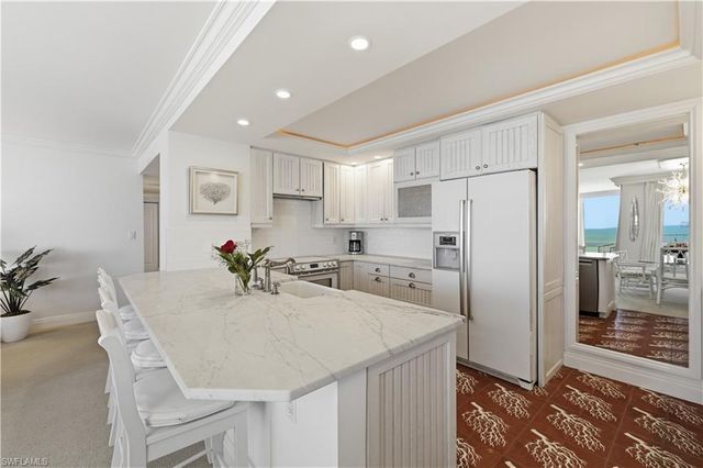 3115 Gulf Shore BLVD N 706S, Naples, FL 34103