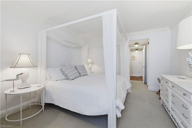 3115 Gulf Shore BLVD N 706S, Naples, FL 34103