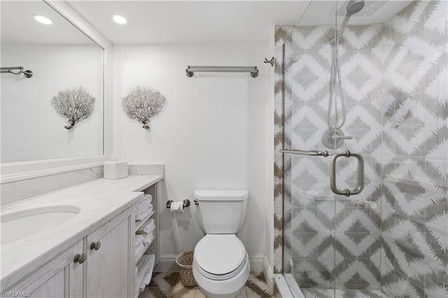 3115 Gulf Shore BLVD N 706S, Naples, FL 34103