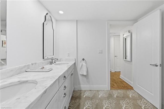 3115 Gulf Shore BLVD N 706S, Naples, FL 34103