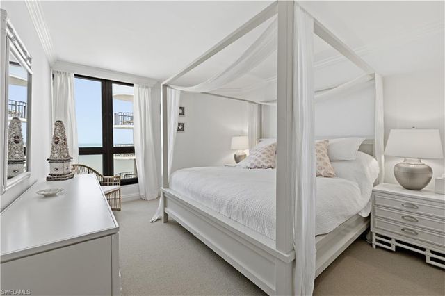 3115 Gulf Shore BLVD N 706S, Naples, FL 34103