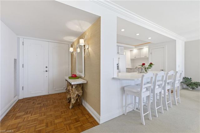 3115 Gulf Shore BLVD N 706S, Naples, FL 34103