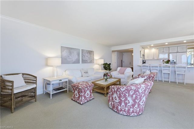 3115 Gulf Shore BLVD N 706S, Naples, FL 34103