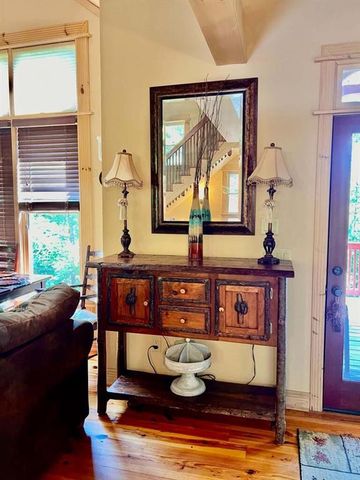 381 Laurel Ridge Drive, Ellijay, GA 30536