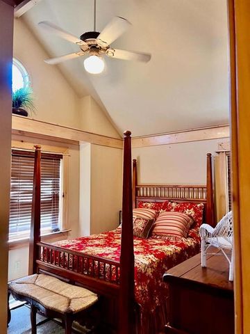 381 Laurel Ridge Drive, Ellijay, GA 30536