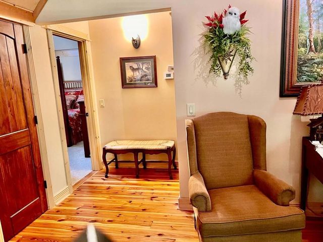 381 Laurel Ridge Drive, Ellijay, GA 30536