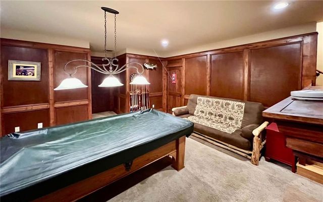 381 Laurel Ridge Drive, Ellijay, GA 30536