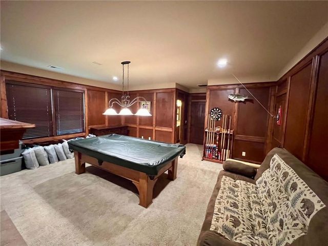381 Laurel Ridge Drive, Ellijay, GA 30536