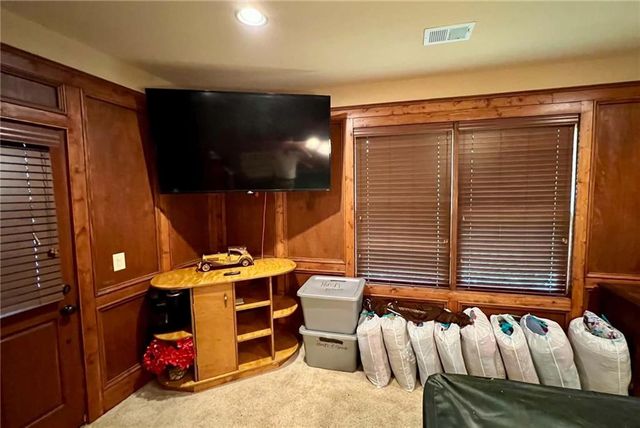 381 Laurel Ridge Drive, Ellijay, GA 30536