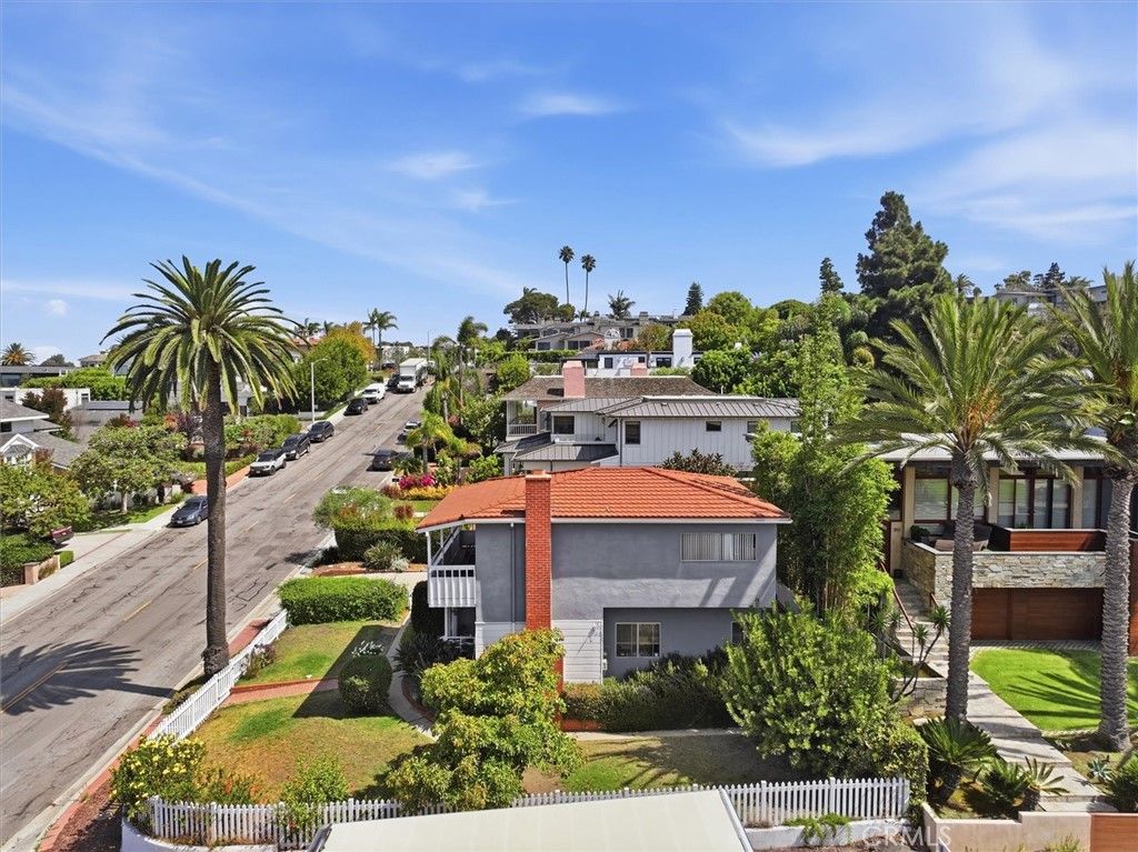 214 S Poinsettia Avenue, Manhattan Beach, CA 90266 — photo 4