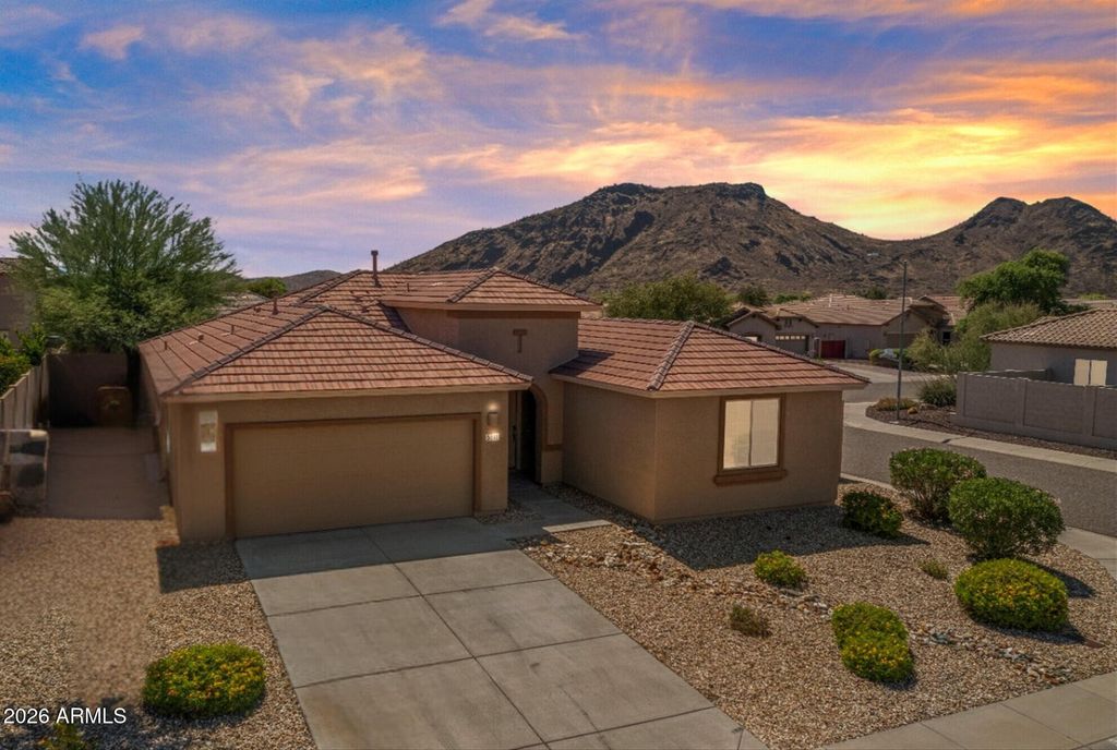 5511 W DESPERADO Way, Phoenix, AZ 85083