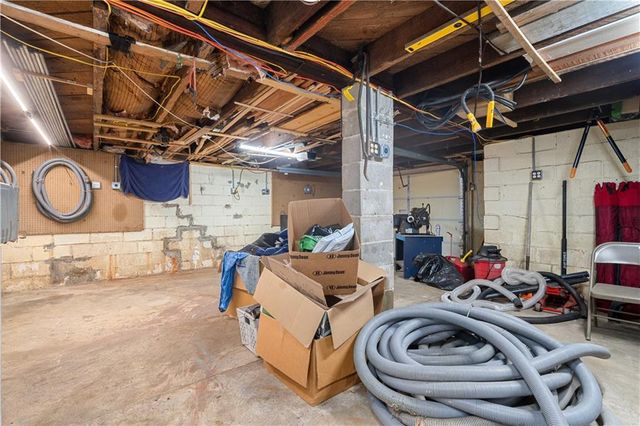 2054 Faye Street, Mobile, AL 36605