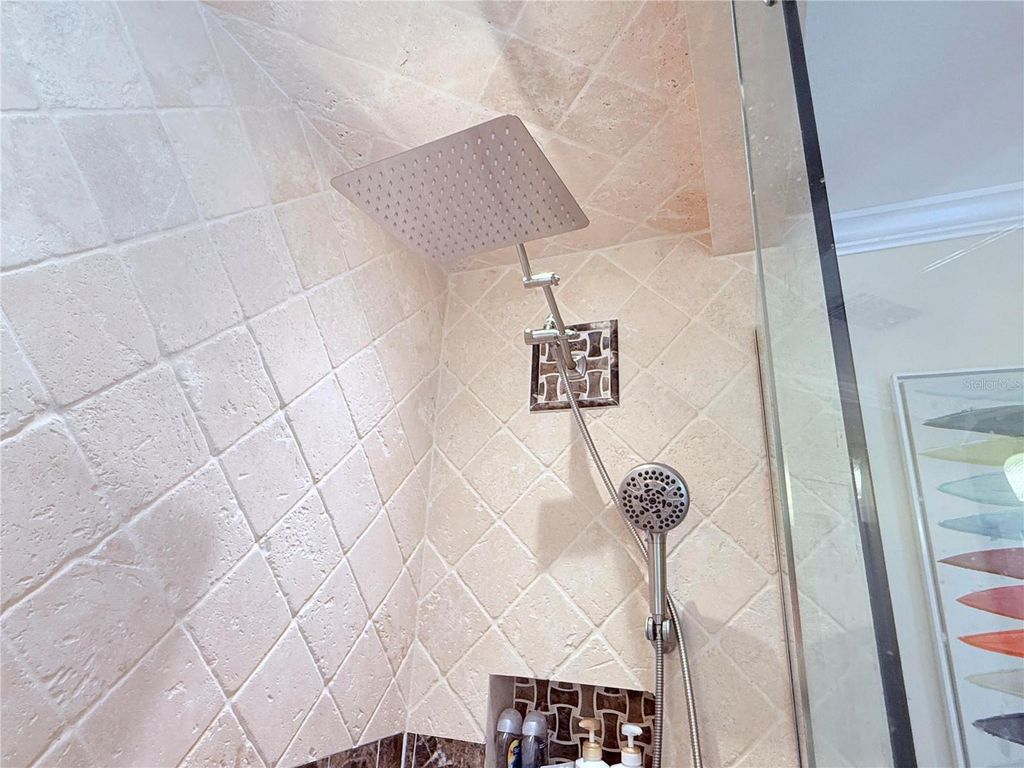 Image 31 of property listing at 1409 SUNNINGDALE WAY, Orlando, FL 32828