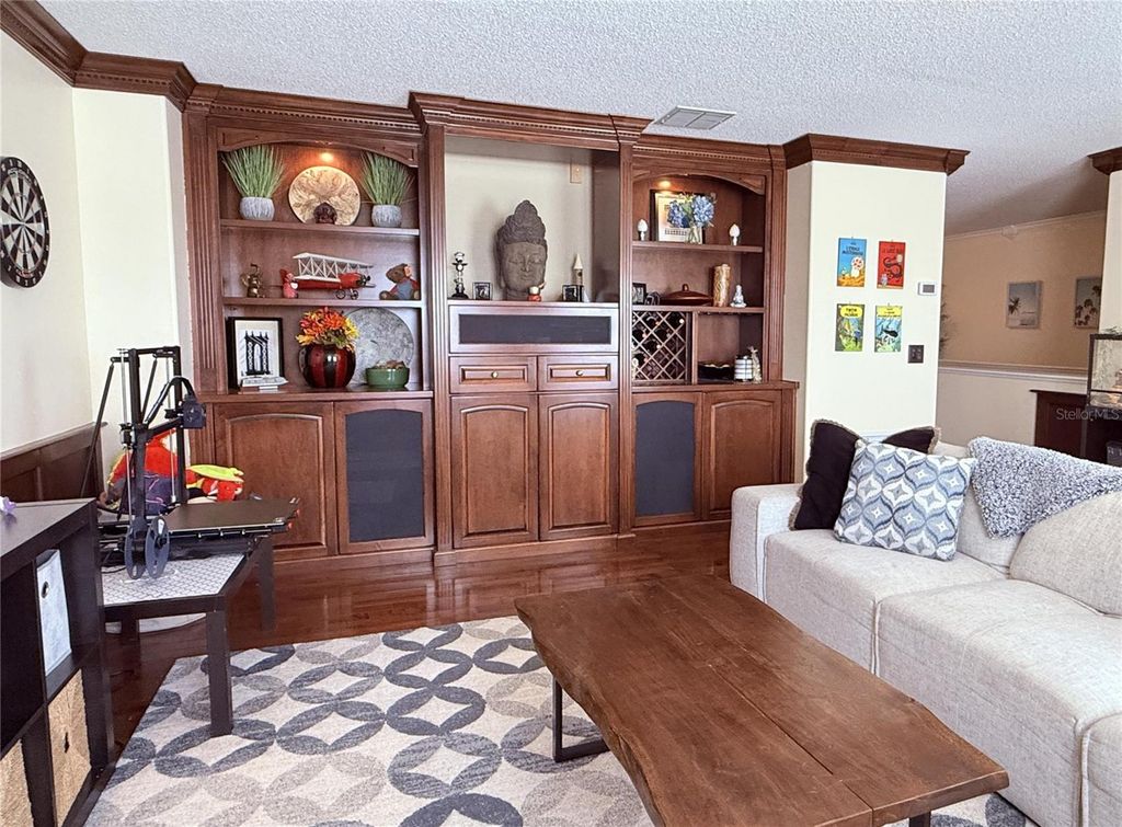 Image 33 of property listing at 1409 SUNNINGDALE WAY, Orlando, FL 32828