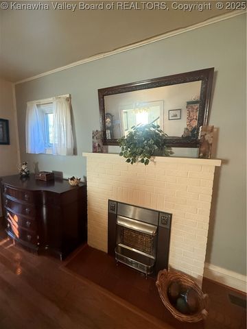 474 Third Street, Madison, WV 25130