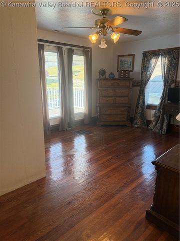 474 Third Street, Madison, WV 25130