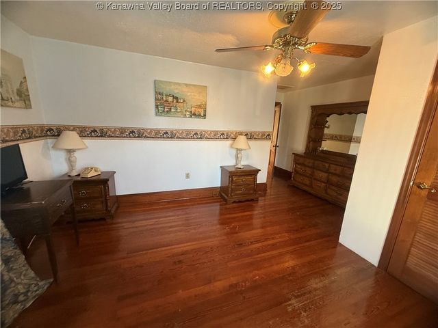 474 Third Street, Madison, WV 25130