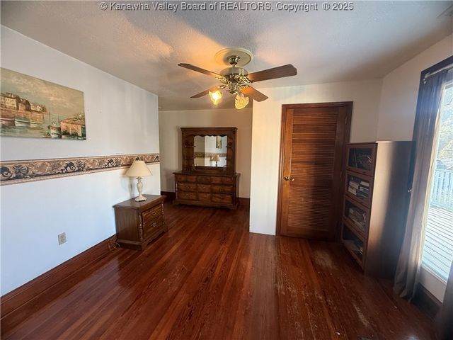 474 Third Street, Madison, WV 25130