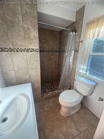 474 Third Street, Madison, WV 25130