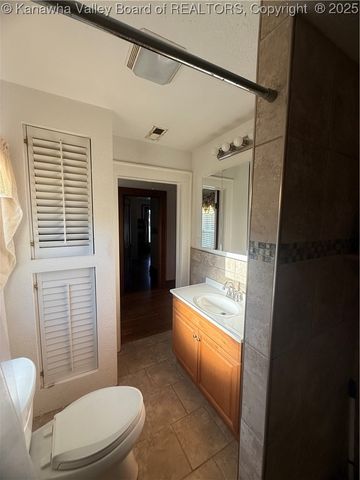 474 Third Street, Madison, WV 25130