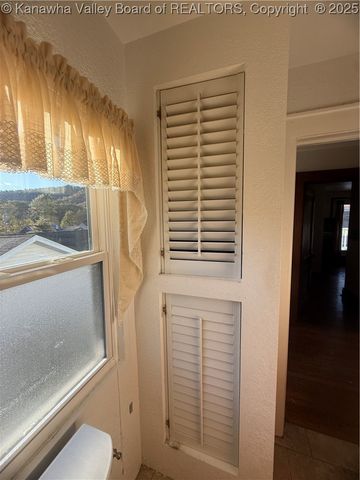 474 Third Street, Madison, WV 25130