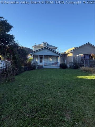 474 Third Street, Madison, WV 25130