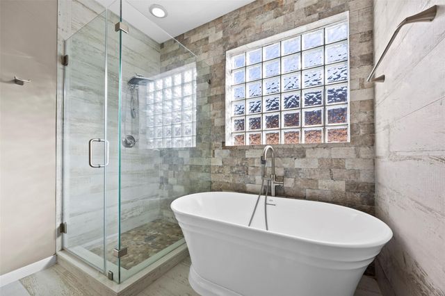 11118 Sprucedale Court, Houston, TX 77070