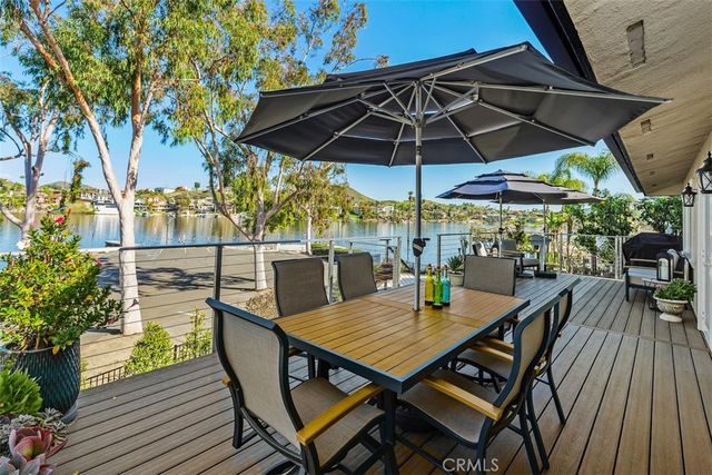 22344 Whirlaway Court, Canyon Lake, CA 92587