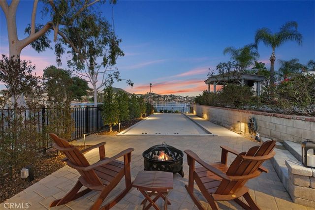 22344 Whirlaway Court, Canyon Lake, CA 92587